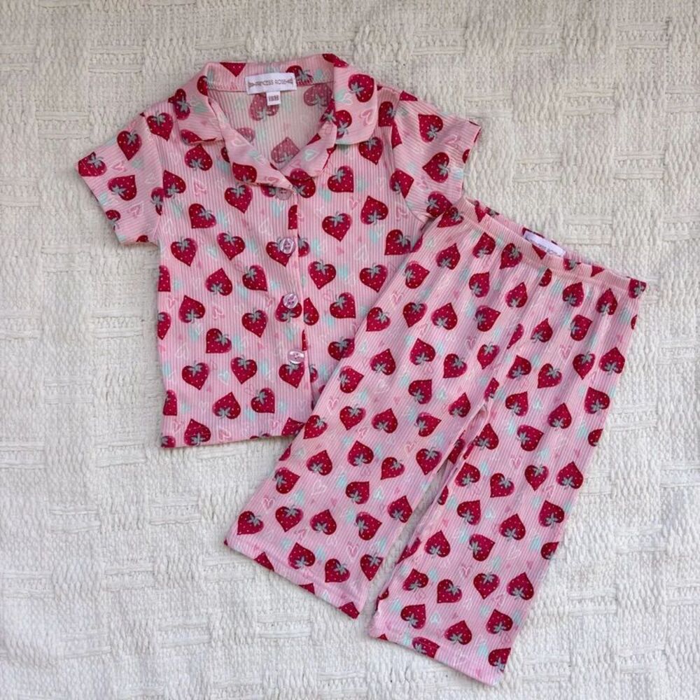 Princess Rose Baby Girls 18M Pink Strawberry Ribbed 2 Piece Pajama Set NWOT